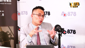 878会客室 第三十九期 – 房子之外，是人生：一位80后地产中介的选择与坚持 Leo Sez