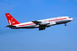 澳洲航空因中东战争导致油价波动而上调国际航班票价