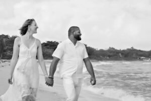 Harry and Meghan mix charity and business on Australia visit