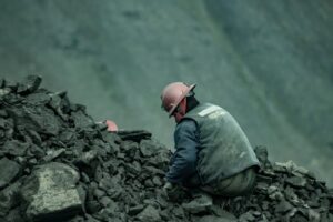 WA miners edge closer to first strike in decades