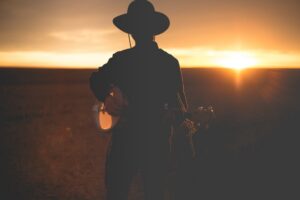 Aussie country music legend John Williamson pens viral letter ridiculing Pauline Hanson’s anti-immigrant policy platform