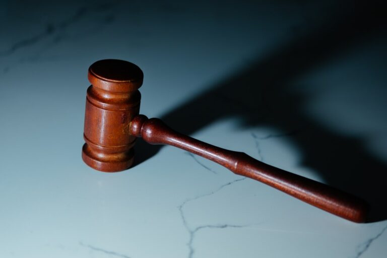 前空军飞行员罗伯特·克劳福德谋杀案陪审团将视察犯罪现场