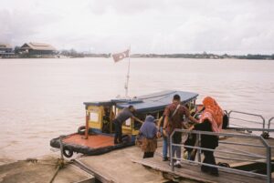 3 killed in Malaysia after lifeboat falls into sea from Petronas floating vessel