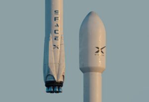 SpaceX wins contract for military space data network