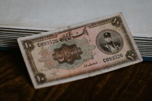 Dollar eases as Iran and Israel agree to halt strikes