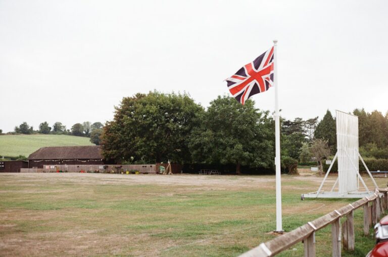 英格兰队训练装备在堪萨斯城被盗