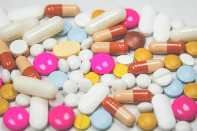 五吨抗生素用于对抗鲑鱼疾病