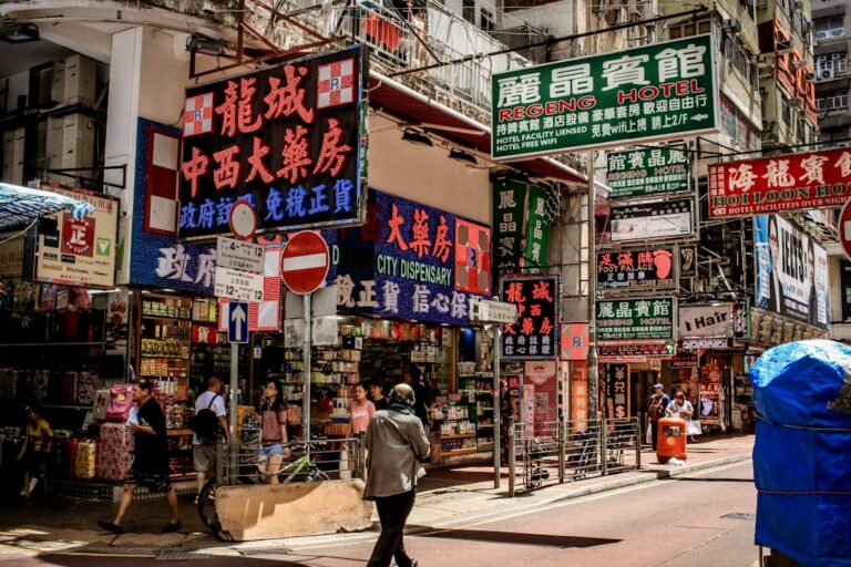 香港青年需要更有针对性的培训和就业机会