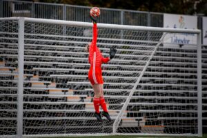 Live: Incredible goalkeeping performance delivers underdog Curaçao a slice of history