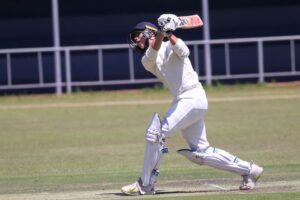 Renshaw shines with bat and ball as Aussies seal Bangladesh T20 series