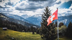 Swiss voters reject 10 million population cap