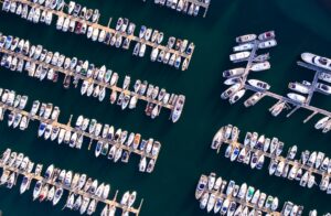 Thousands watch on as boats made of beer cans race on Darwin beach