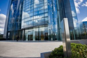 Man fatally wounded in knife attack in German bank