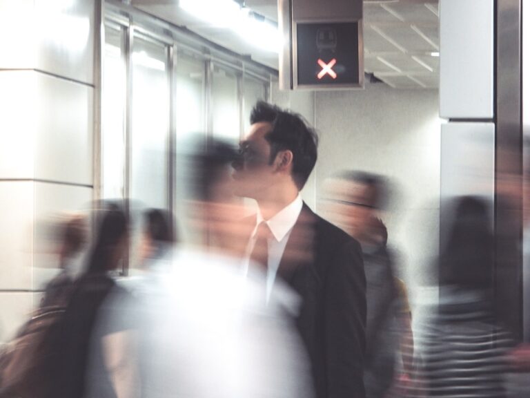 商人因谋杀马耳他记者受审