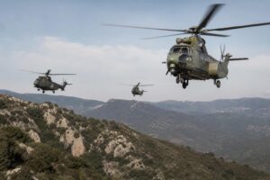 Spain sending troops as thousands enter enclave of Ceuta from Morocco