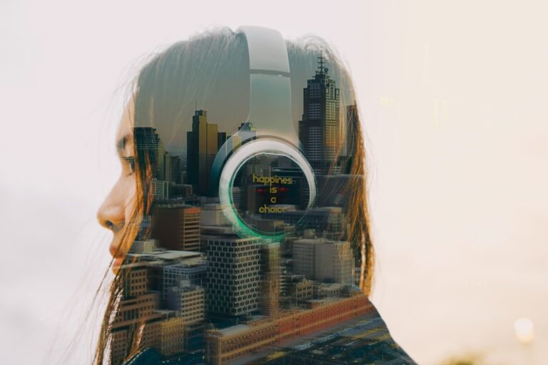 你所听到的声音并非世界末日——而是自由主义被妖魔化
