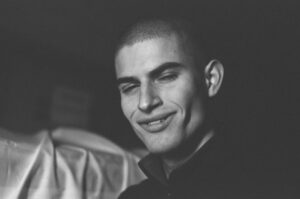 The looksmaxxing industry pulling young men into 'dangerous territory'
